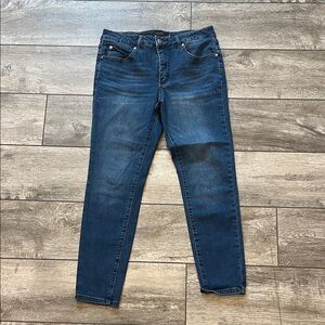 Tahari Women's Deep Indigo Skinny Jeans